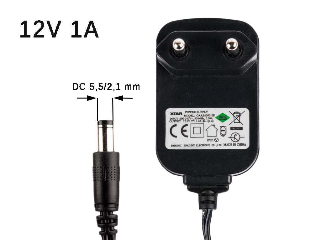 Universeller 12V 1A (1000mA) 24W Netzteil 5,5mm x 2,1mm DC Stecker