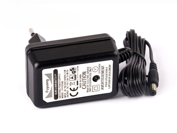 Fuyuang 14,4V-14,8V (17V) Li-Ion-Ladegerät 4S + DC-Plug (5,5mm-2,1mm)