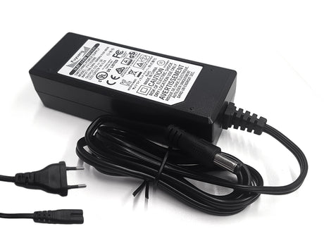 Fuyuang 14,4V-14,8V (17V) Li-Ion-Ladegerät 4S + DC-Plug (5,5mm-2,1mm)