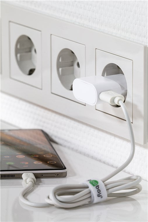 Goobay USB-C™ Ladeset 1 A - Netzteil mit Type-C™ Kabel 1m (weiß)