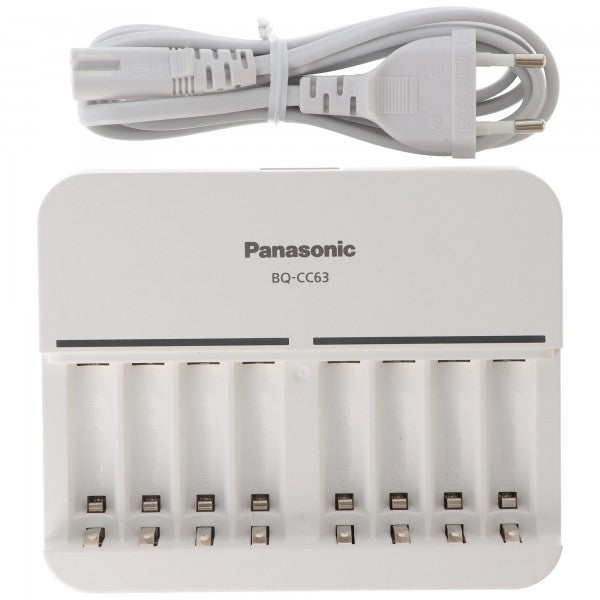 8fach Panasonic Schnell-Ladegerät 5 Stunden für 8 NiMH Akkus Micro AAA und Mignon AA