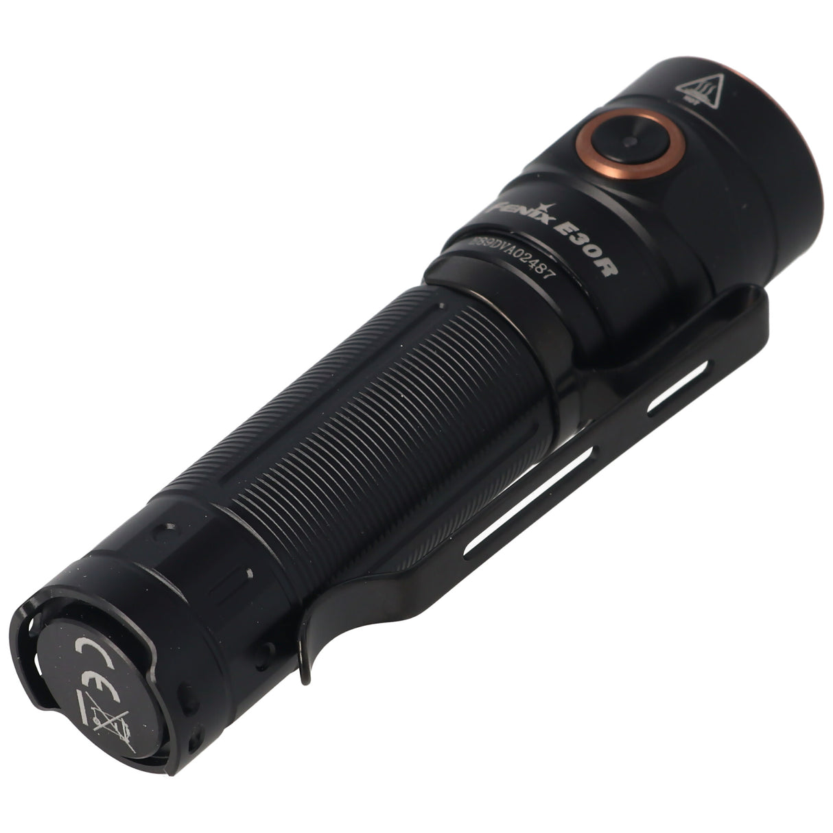 Fenix E30R LED Taschenlampe mit bis zu 1600Lumen, inklusive 3500mAh Akku und Magnetladekabel