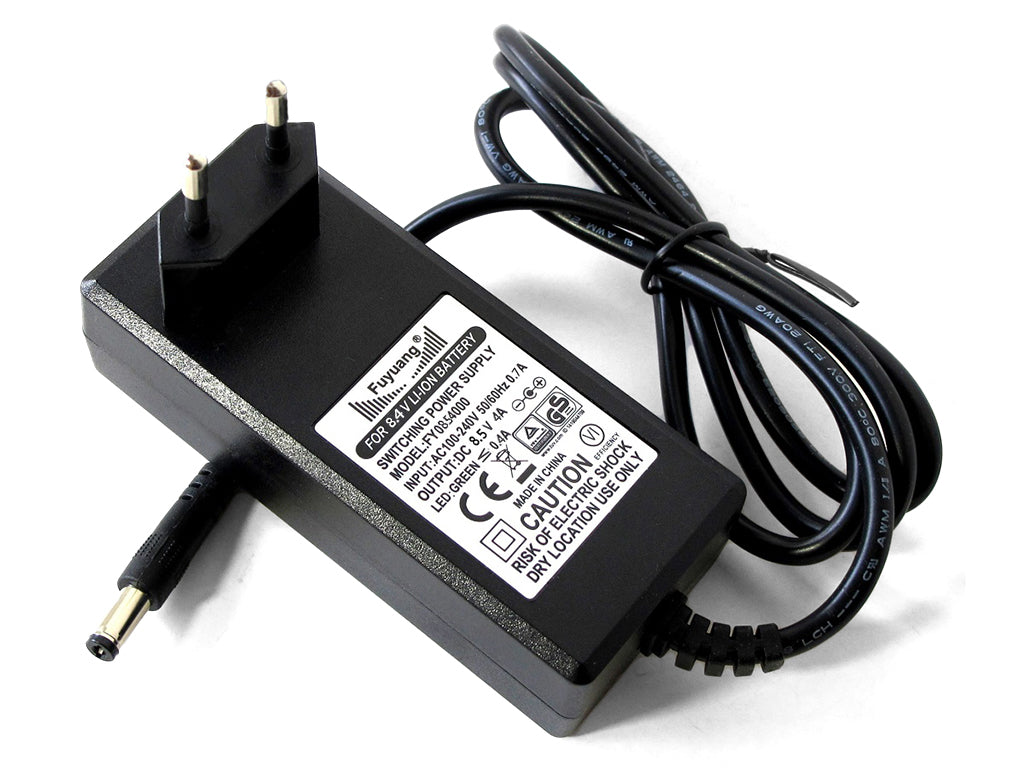 Fuyuang 7,2 - 7,4V (8,4V ± 0,05) 2S Li-Ion-Ladegerät + DC-Stecker