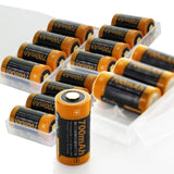 AccuCell 8fach Schnell-Ladegerät und 16 Stück CR123 A Li-Ion Akku mit 3,7 Volt, 760mAh