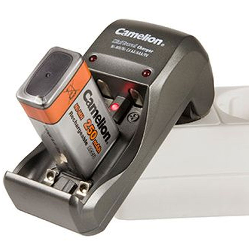 Camelion Stecker-Ladegerät BC-1001A inklusive 2 Stück NiMH Akkus Micro AAA, 800mAh