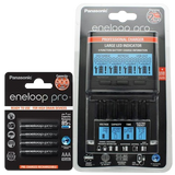 Panasonic eneloop Ladegerät BQ-CC65 inkl. LCD-Display, 4 eneloop Pro AAA Micro, AccuCell Box Blue
