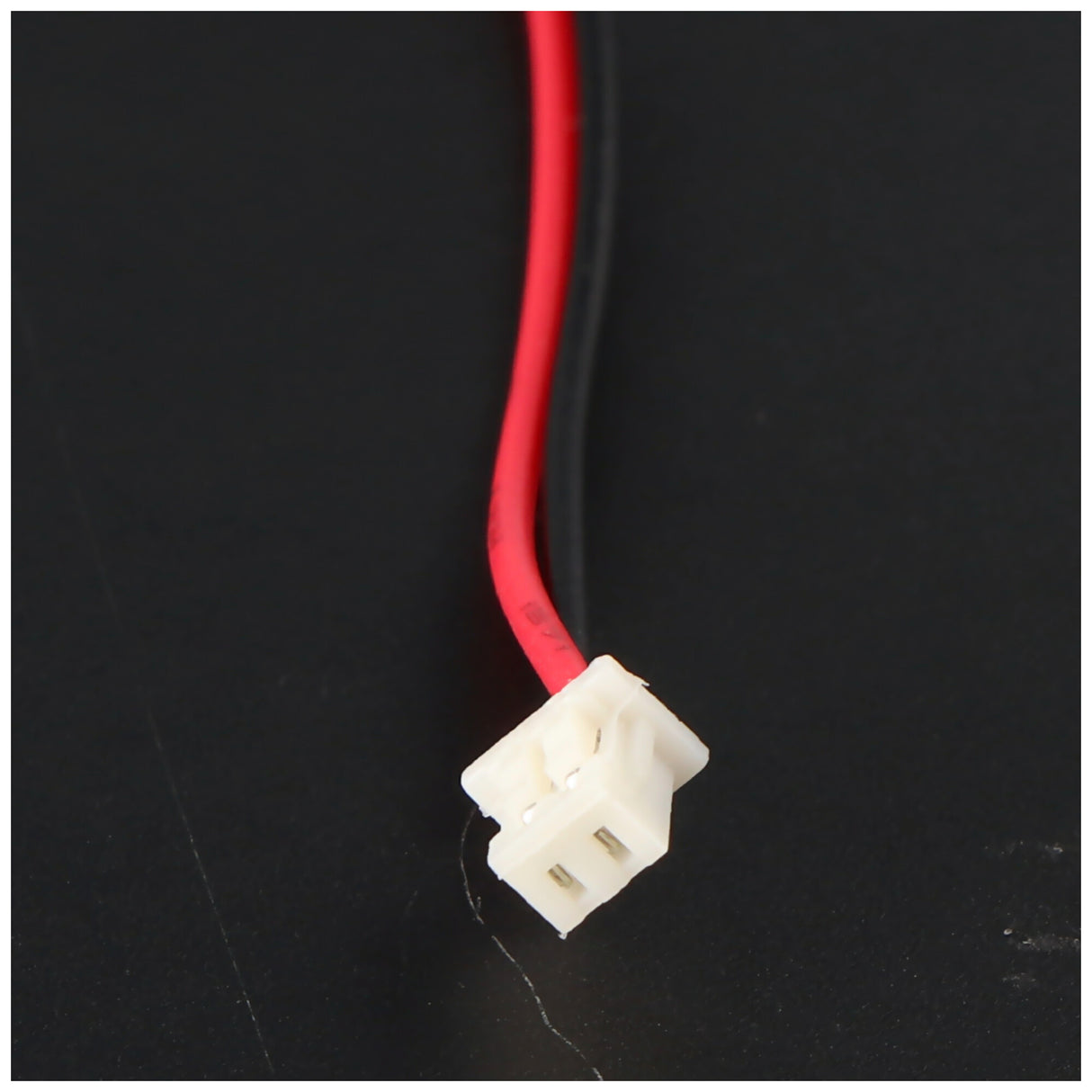 AccuCell CMOS Batterie CR2032 mit Stecker, Backup Lithium Batterie, Stecker ca. 3,2x4mm, Kabellänge 7 cm