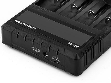Enova Gyrfalcon ALL-40: 4-Schacht Li-Ion & NiMH Akkuladegerät