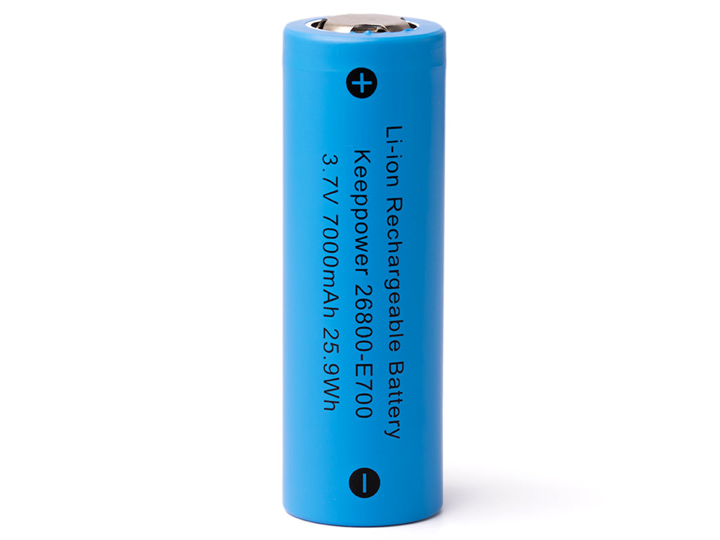 Keeppower 26800-E700 mit 7000 mAh¹, 3,6V-3,7V Li-ionen Akku 12A Entladestrom (konstant)