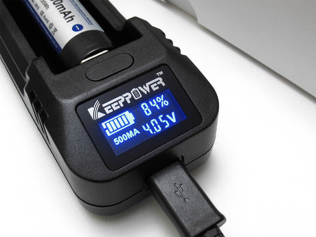 Keeppower L1 - V2 intelligentes LCD-Ladegerät für Li-Ion-Akkus