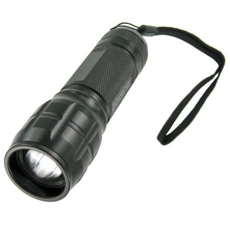 AccuCell LED Taschenlampe bis 120 Meter Leuchtweite inkl. Batterien