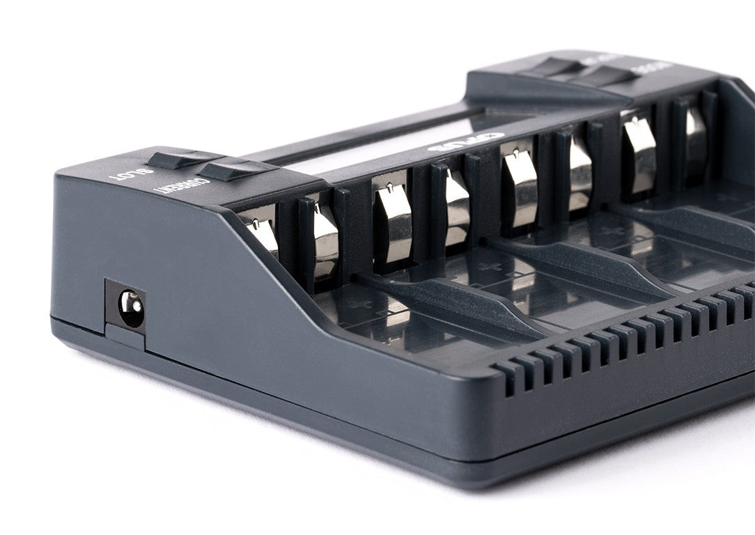 Opus Ladegerät BT-C900 für 9V-Block Li-Ion, NIMH, NiCd Akkus
