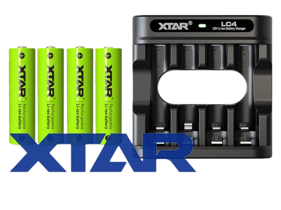 Xtar L4 – Ladegerät, incl. AA (Mignon) LR6 1,5V Li-Ion Akkus mit Akku-Wechselanzeige