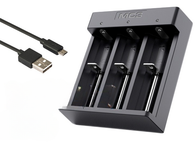 XTAR MC3 – Kompaktes 3-Schacht Ladegerät für Li-Ion Akkus