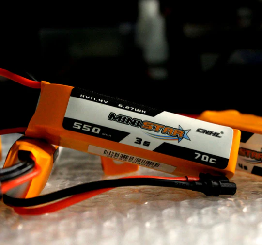 CNHL MiniStar HV 550mAh 11,4V 3s 70c Lipo Akku mit XT30U (3 St.) - LiPo24.de